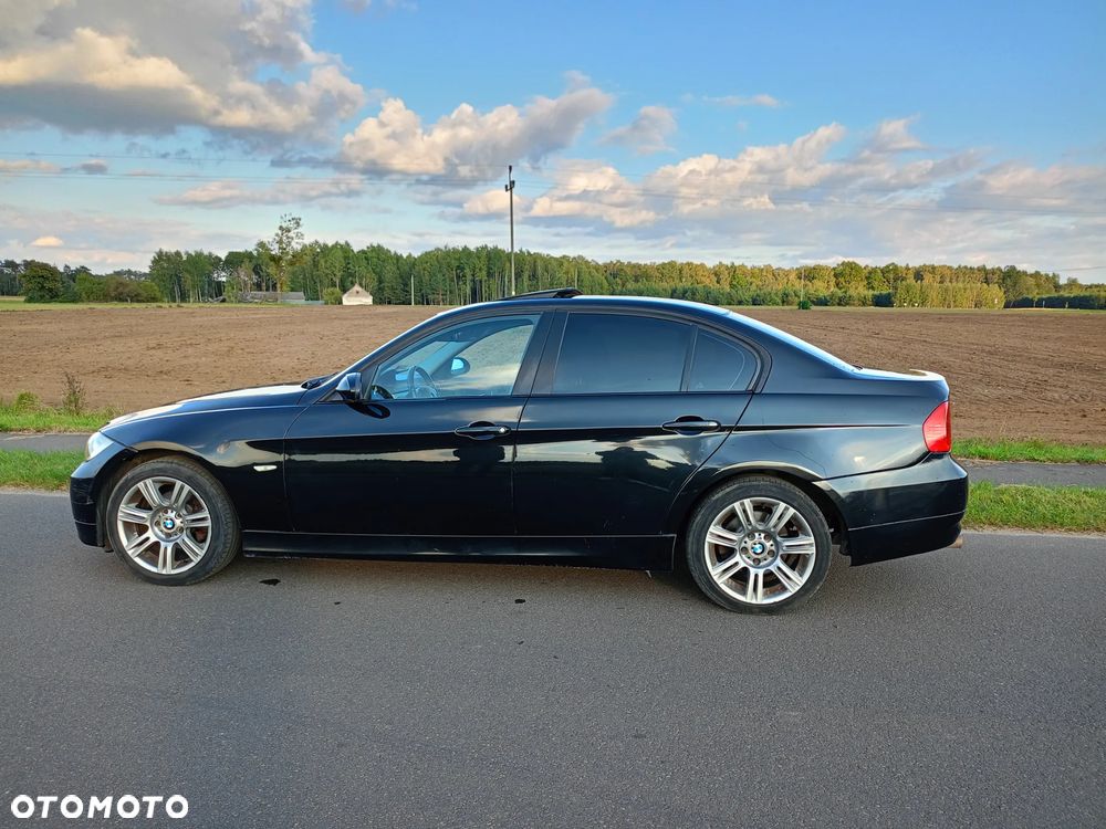 BMW Seria 3 318i - 3
