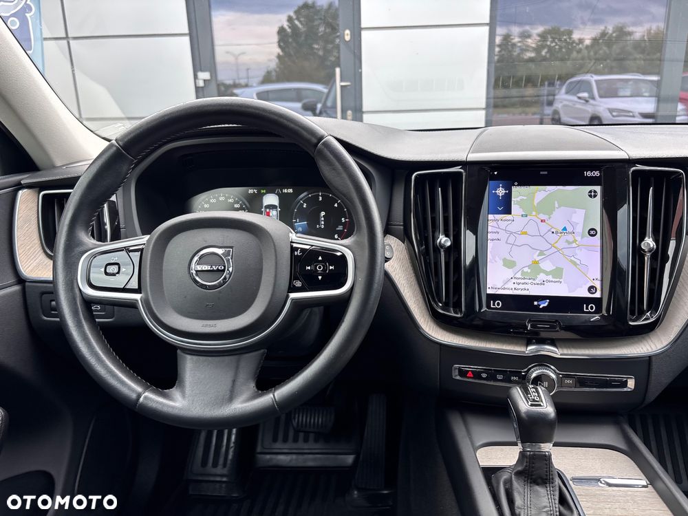 Volvo XC 60 D4 AWD Geartronic Inscription - 19