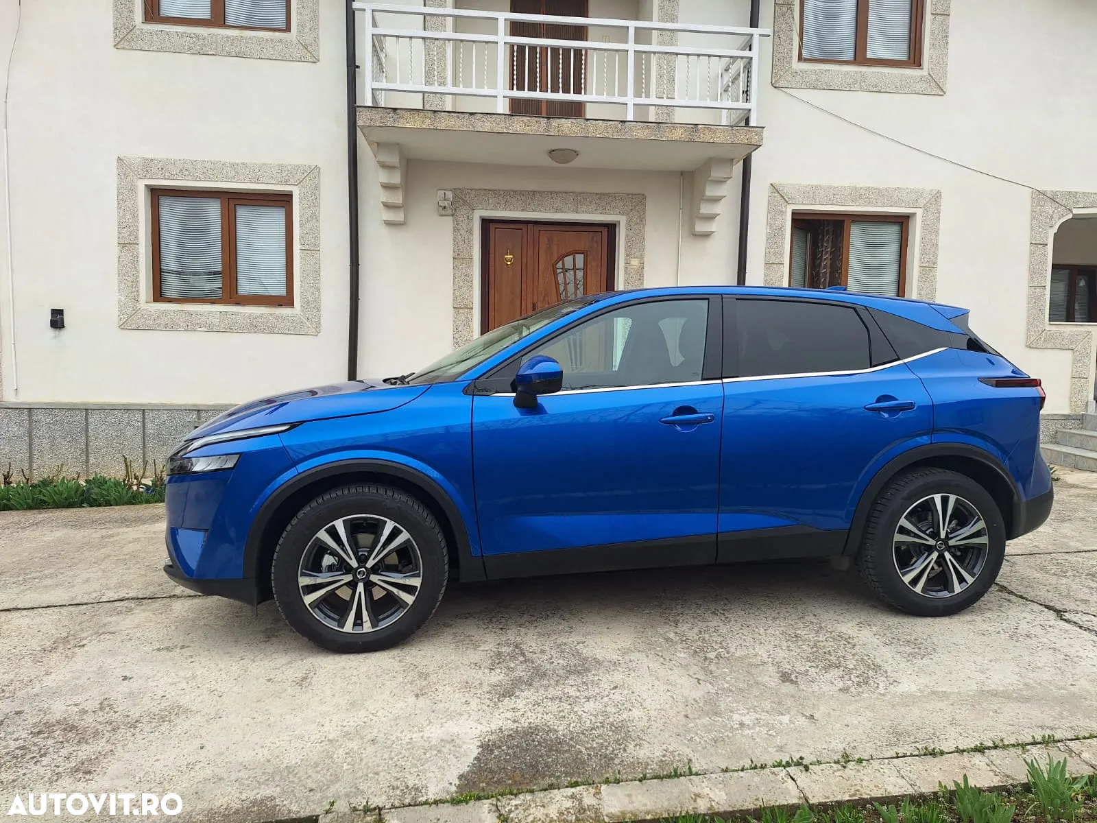 Nissan Qashqai 1.3 l Mild-Hybrid X-Tronic N-Connecta - 2