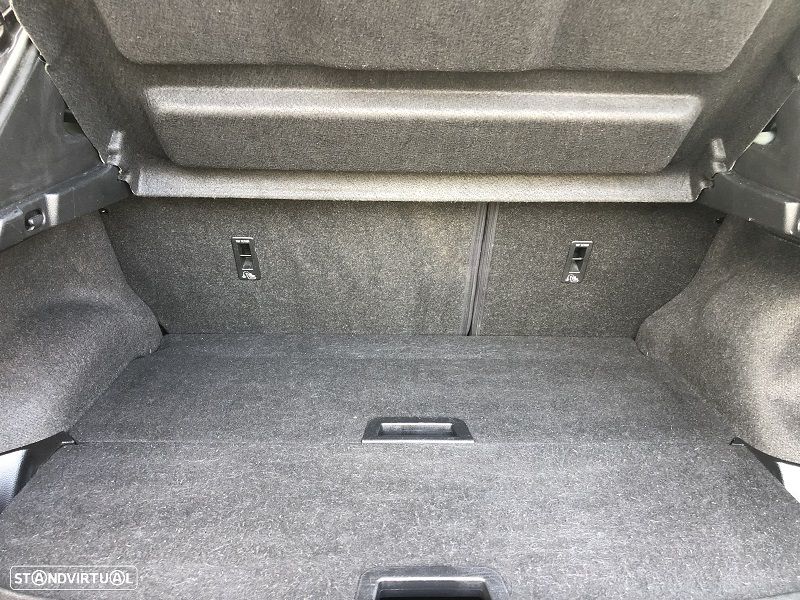 Nissan Qashqai 1.6 dCi Tekna Xtronic - 23