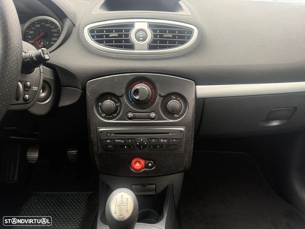 Renault Clio Break 1.5 dCi Dynamique - 18