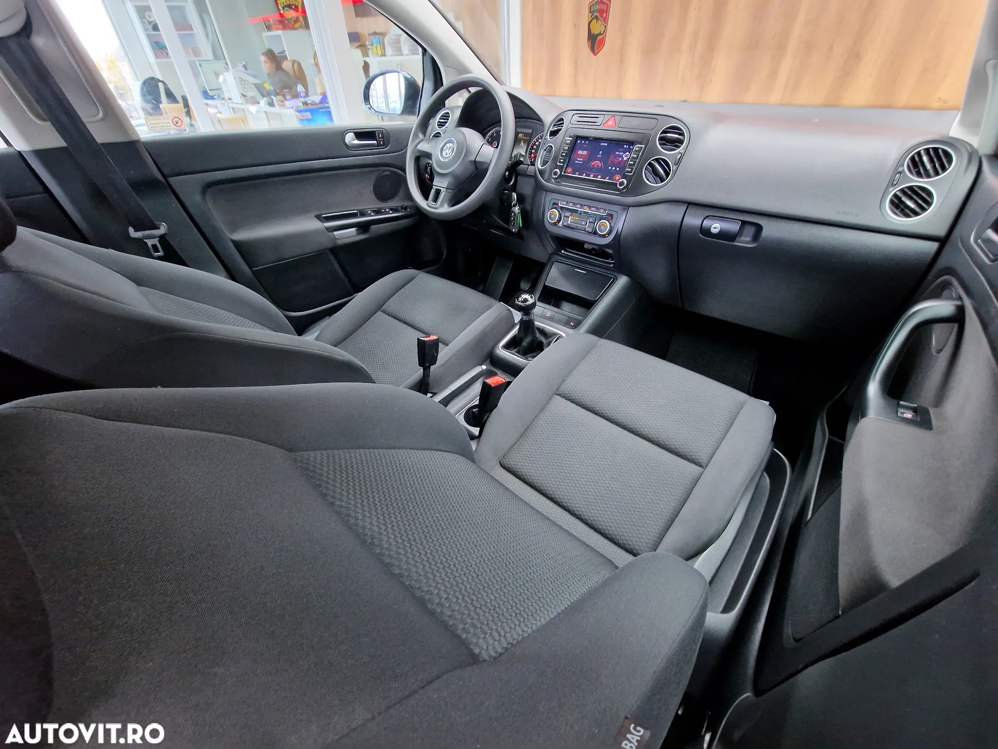 Volkswagen Golf 1.4 Comfortline - 15