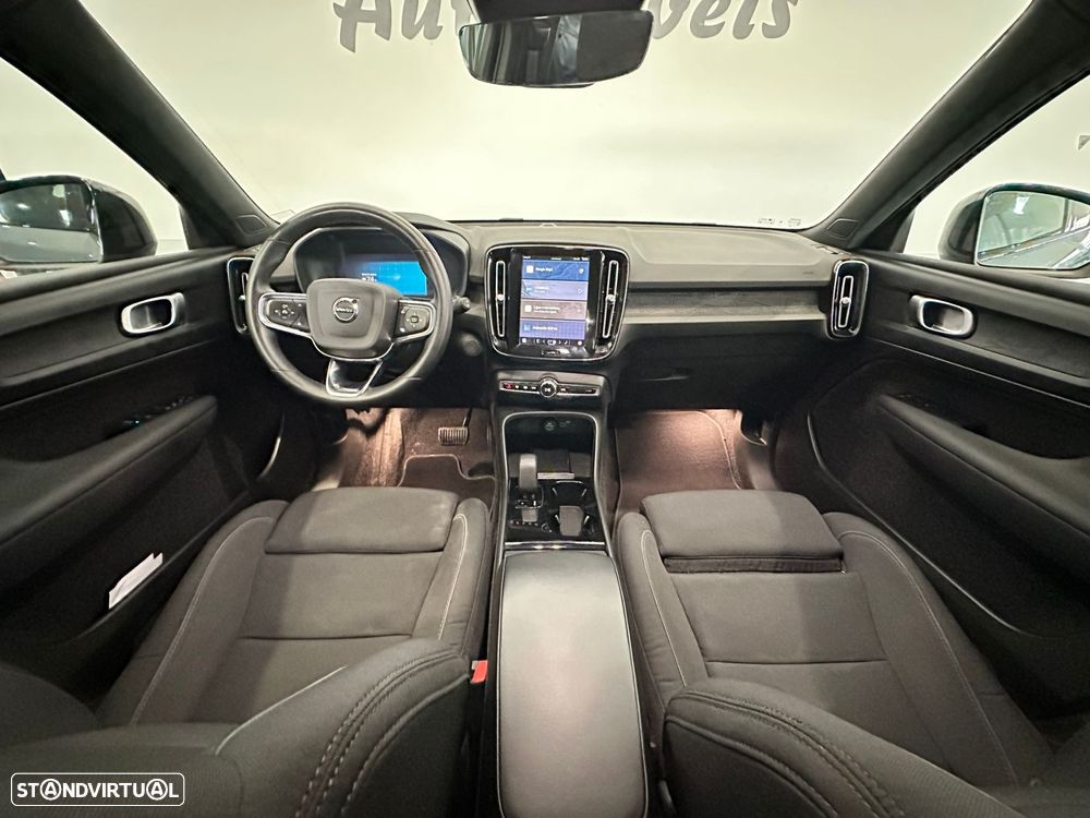 Volvo XC 40 Recharge Plus - 17