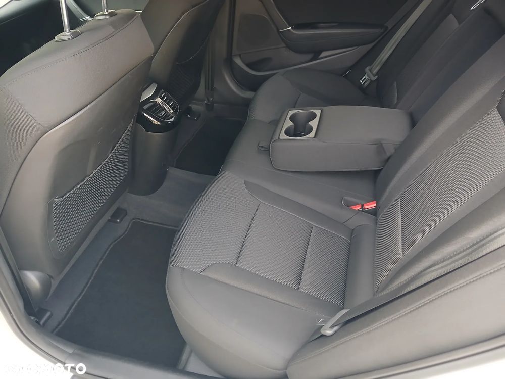 Hyundai i40 - 16