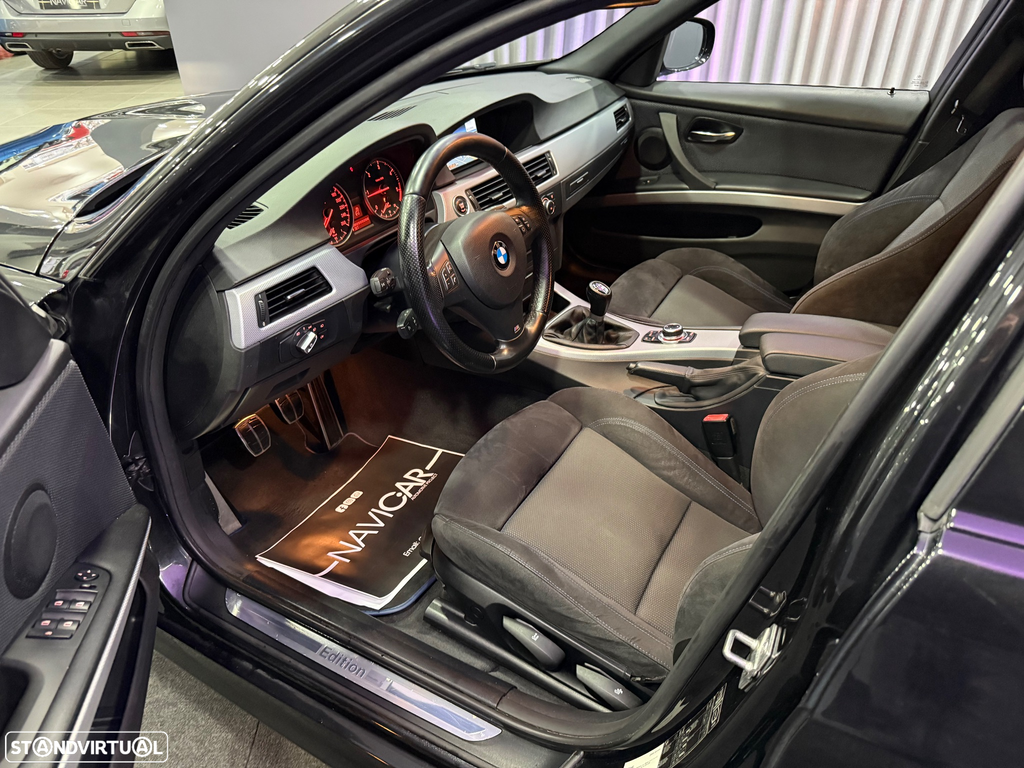 BMW 318 d Touring Pack M - 15