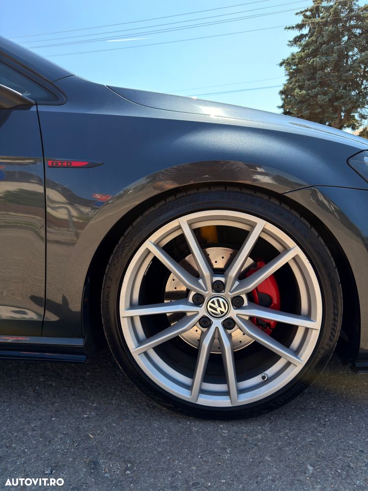 Volkswagen Golf GTD (BlueMotion Technology) DSG - 32