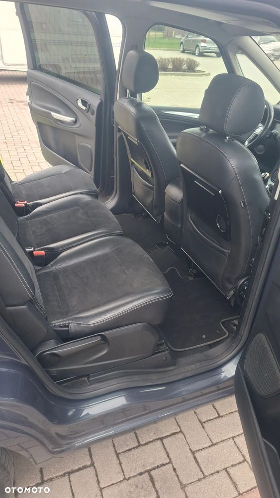 Ford Galaxy 2.0 TDCi Ghia - 14