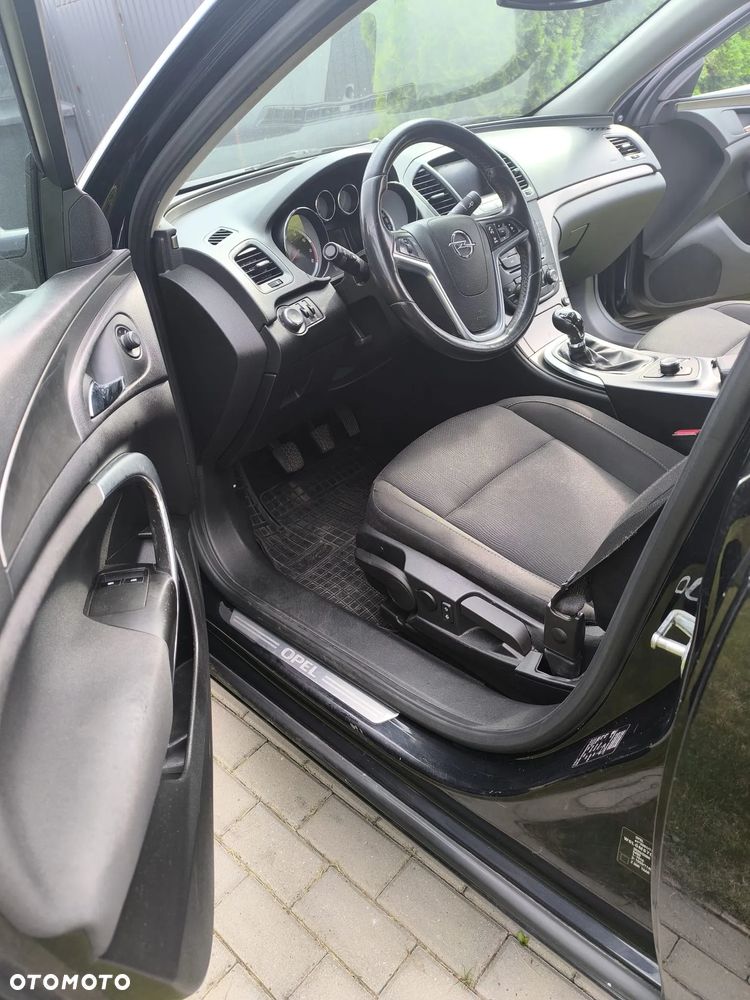 Opel Insignia 1.8 - 12