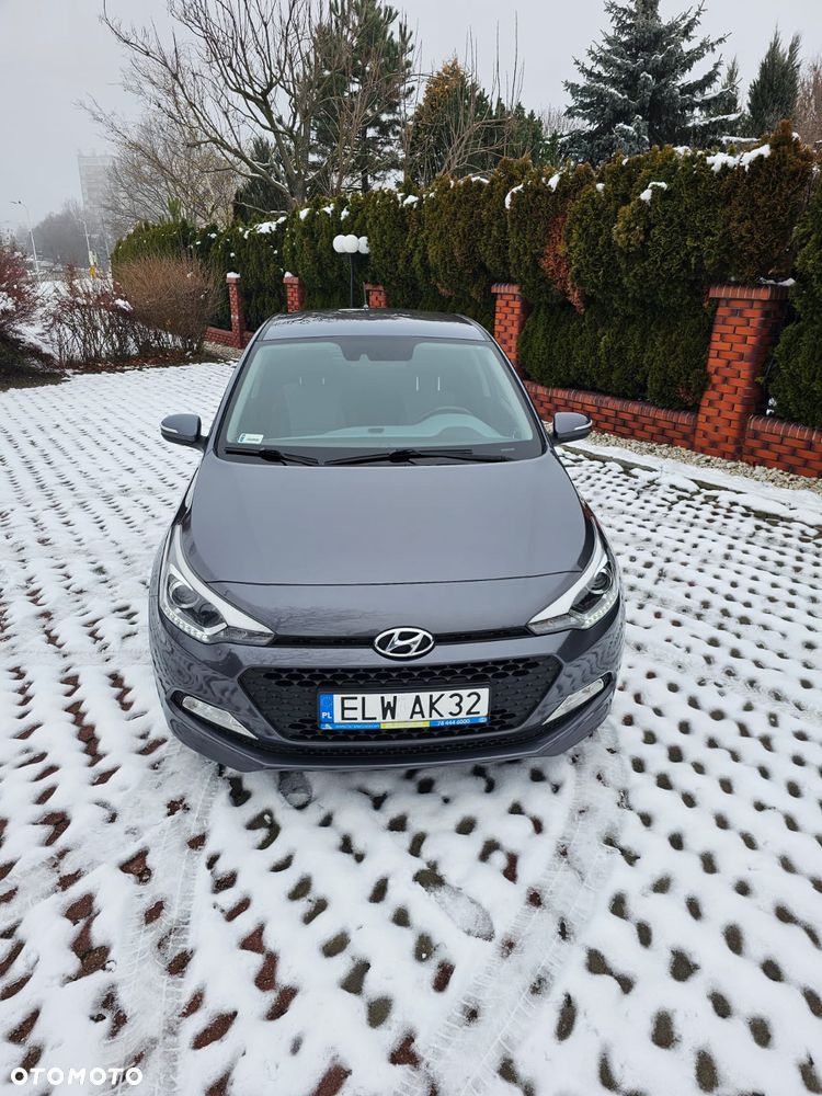 Hyundai i20 1.4 Comfort - 19
