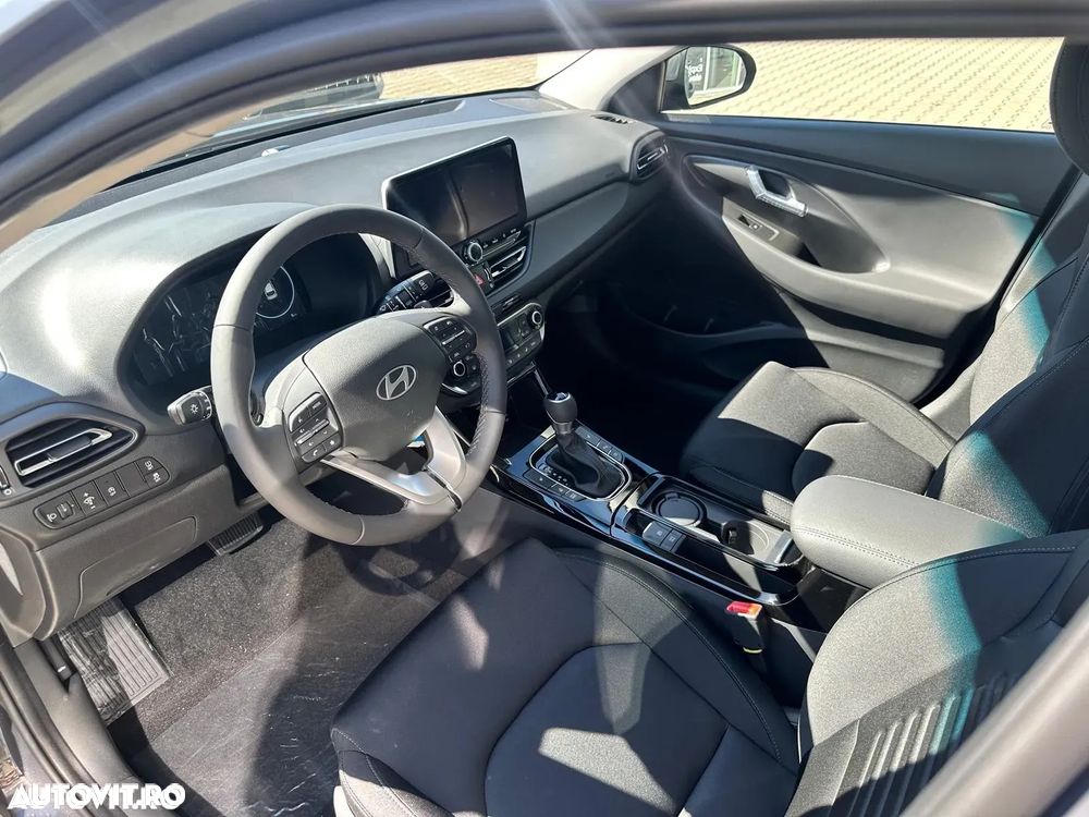 Hyundai i30 Wagon 1.5 T-GDI 140CP 7DCT MHEV Highway - 4