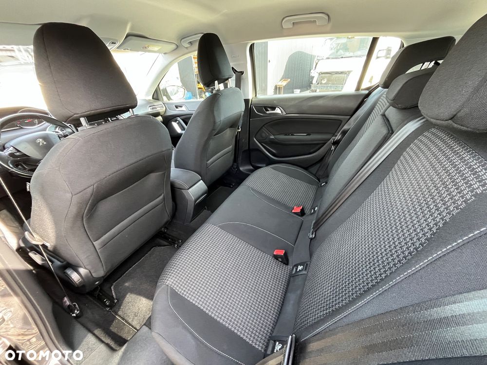 Peugeot 308 1.5 BlueHDi Active Pack S&S EAT8 - 20