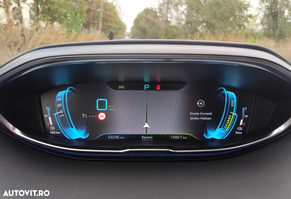 Peugeot 3008 PHEV 225 EAT8 Allure Pack - 31