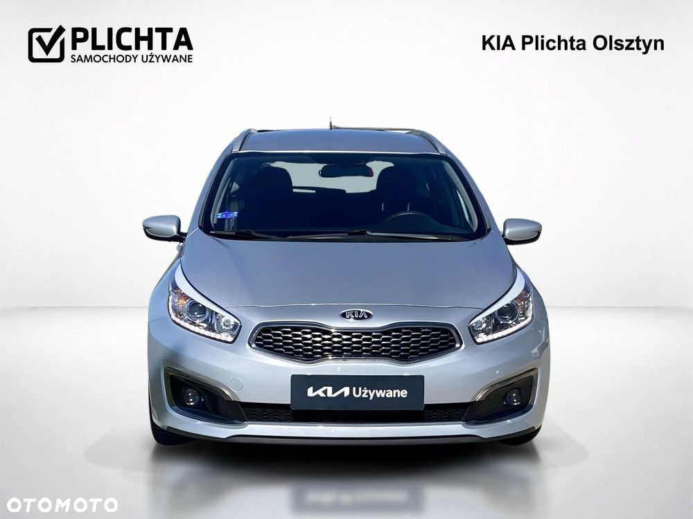Kia Ceed - 8