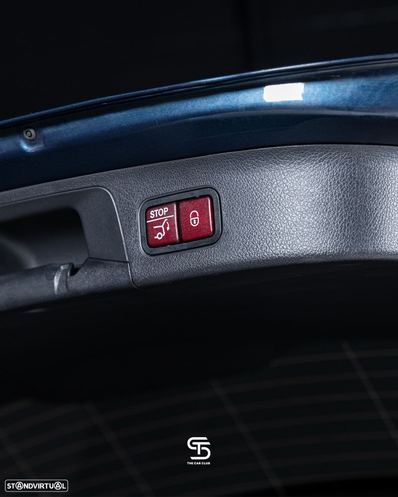 Mercedes-Benz GLA 250 e Progressive - 14