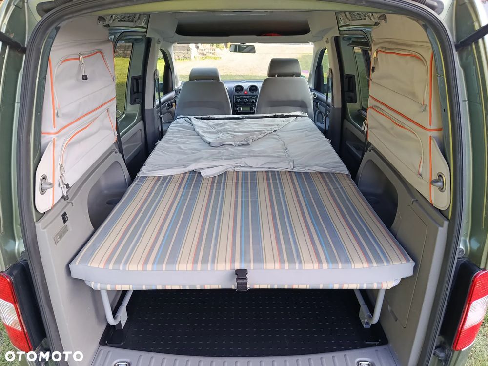 Volkswagen Caddy 1.6 Life Style (5-Si.) - 9