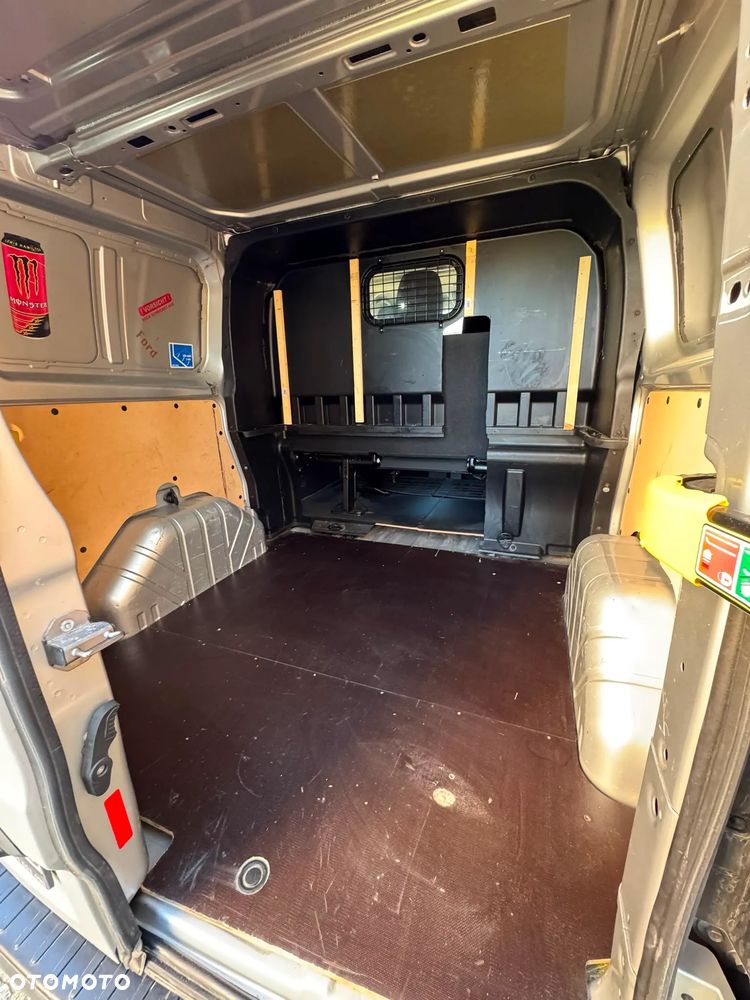 Ford Transit Custom - 12