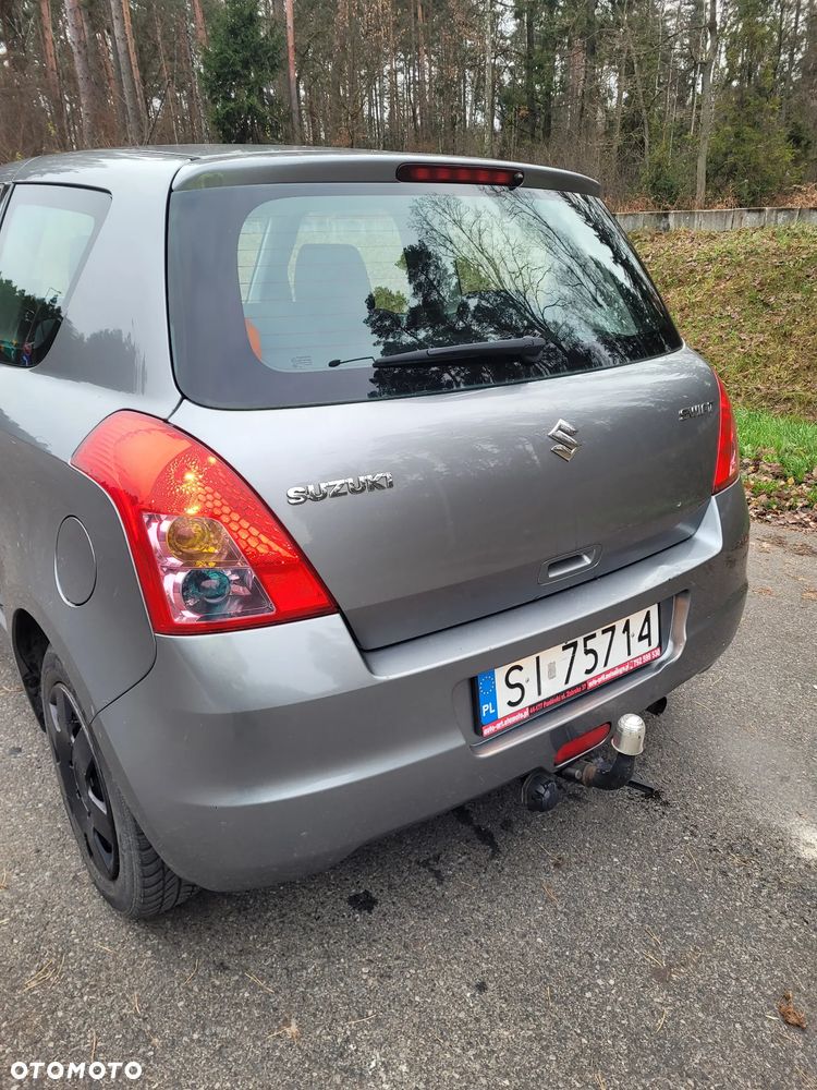 Suzuki Swift 1.3 Classic - 3
