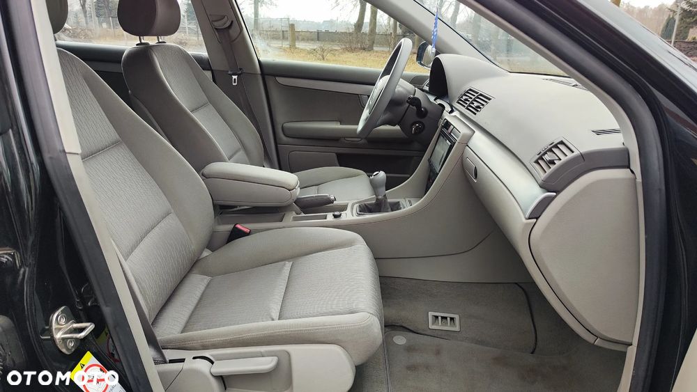 Audi A4 Avant 1.8T - 28