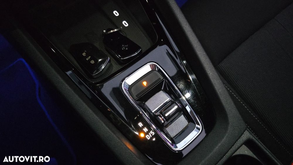 Skoda Octavia Combi 2.0 TDI DSG Tour - 5