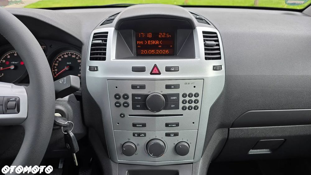 Opel Zafira - 15