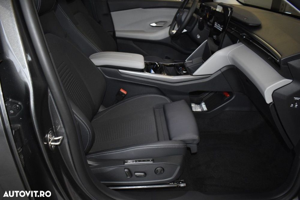 Ford Explorer RWD 77 kWh Extended Range Select - 12