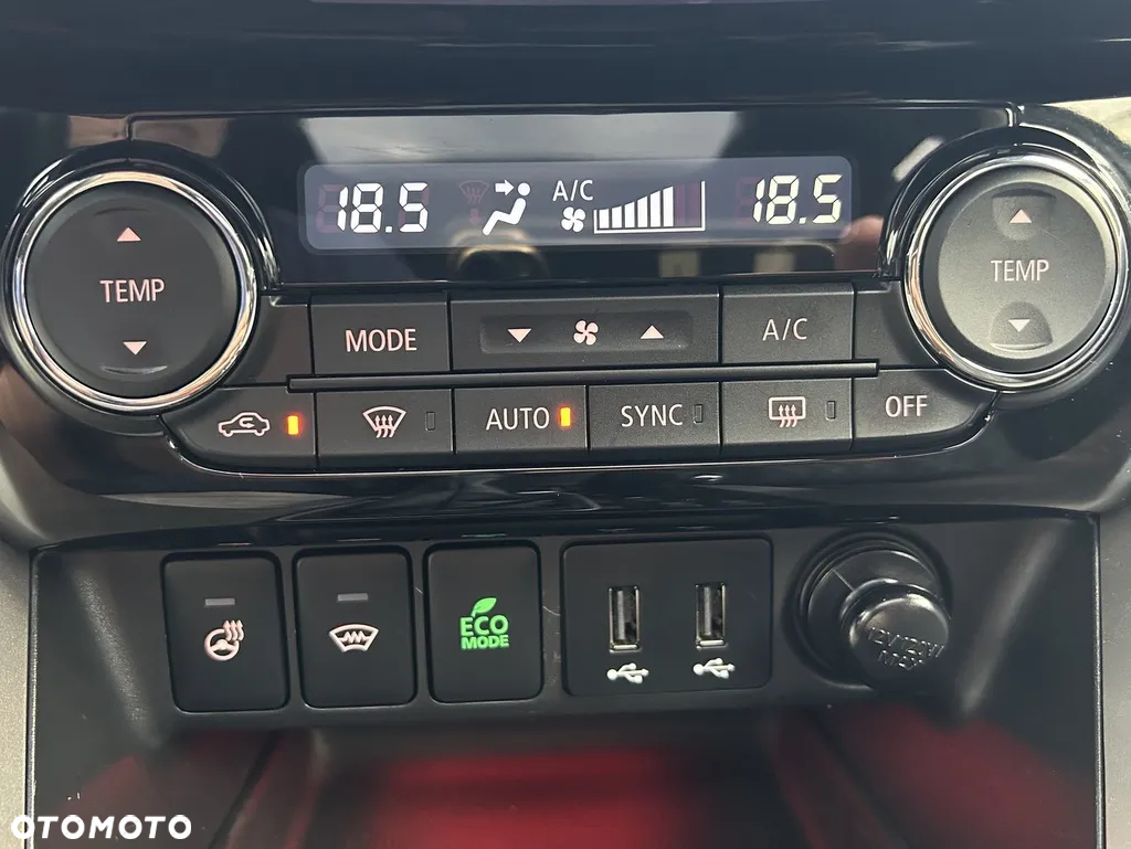Mitsubishi Eclipse Cross - 26