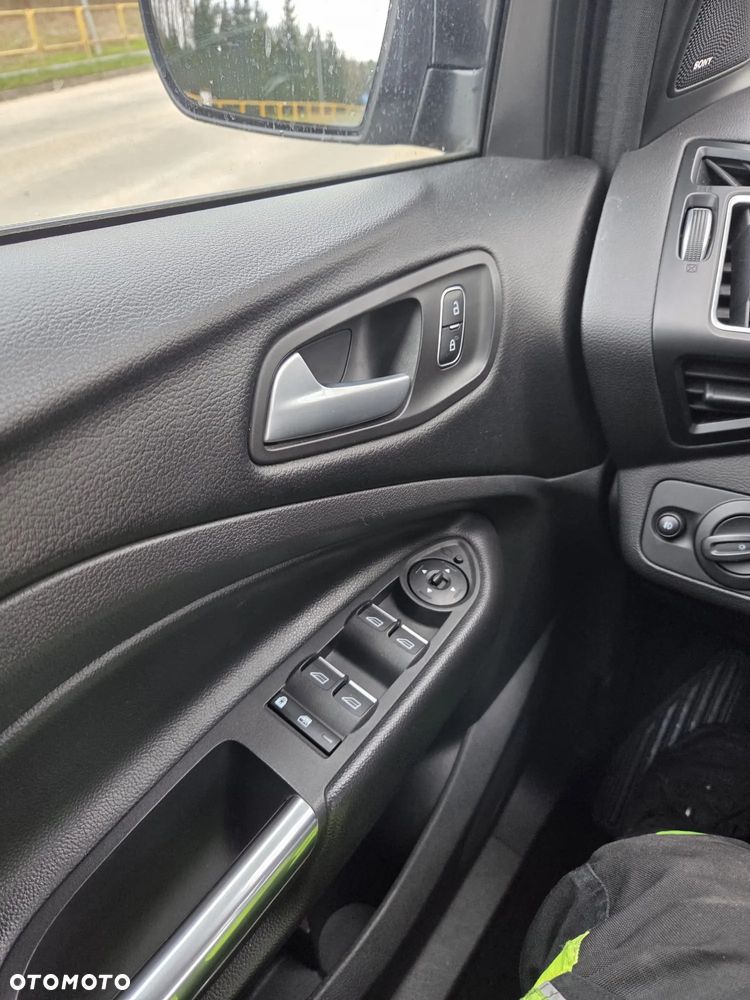 Ford Kuga 2.0 TDCi 4x4 ST-Line - 13
