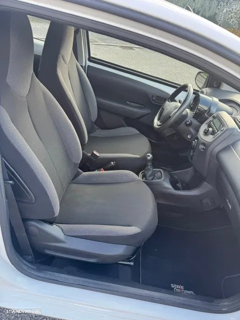 Peugeot 108 1.0 VTI - 10
