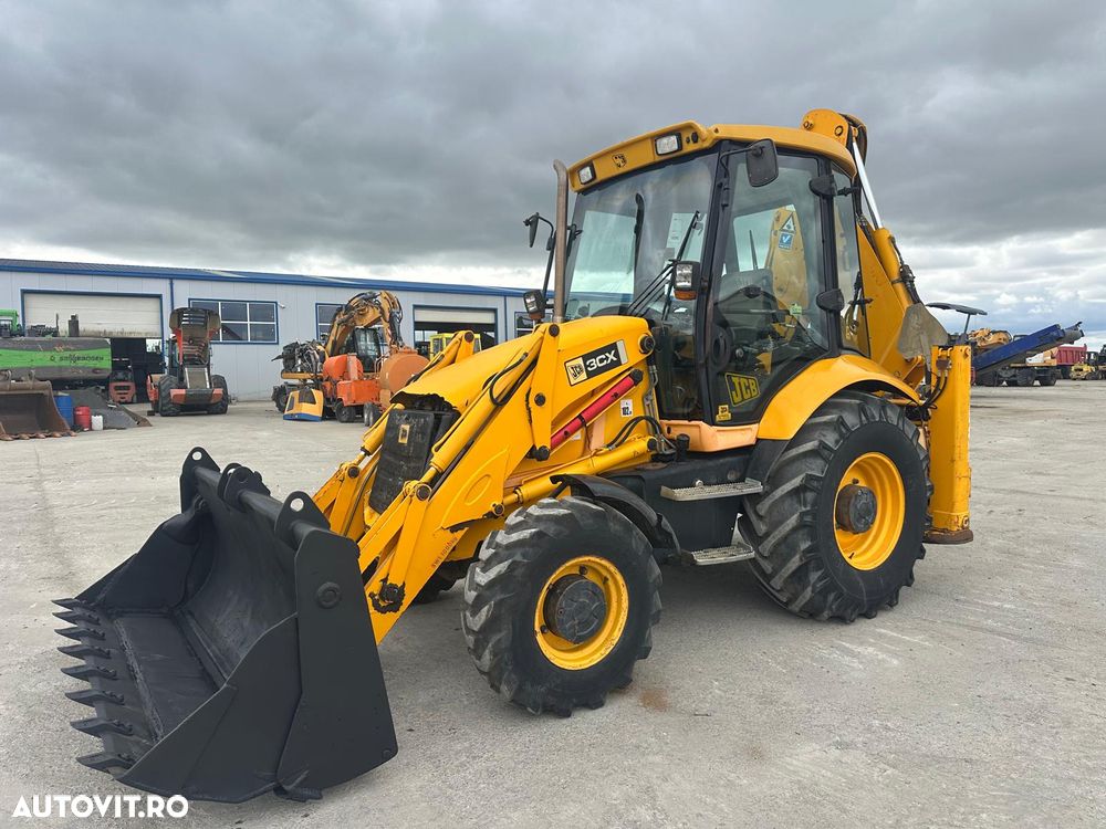 JCB 3CX 4T - 7