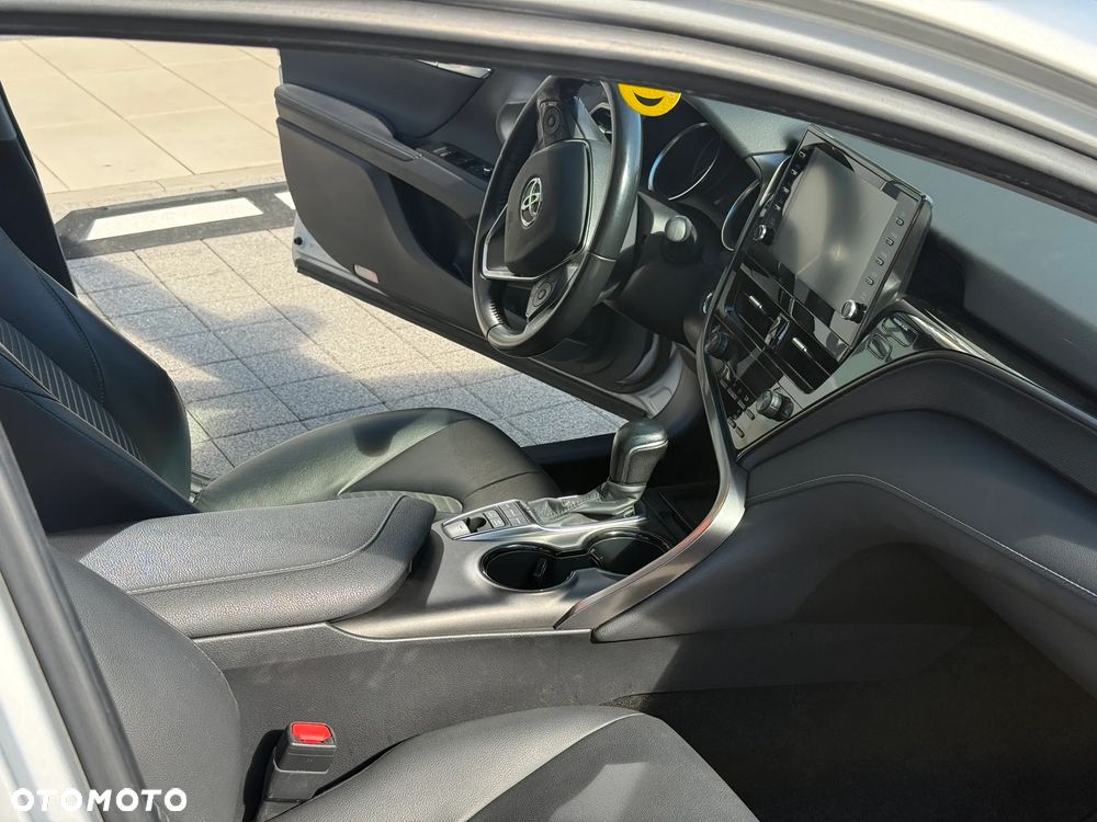 Toyota Camry 2.5 Hybrid Executive CVT - 5