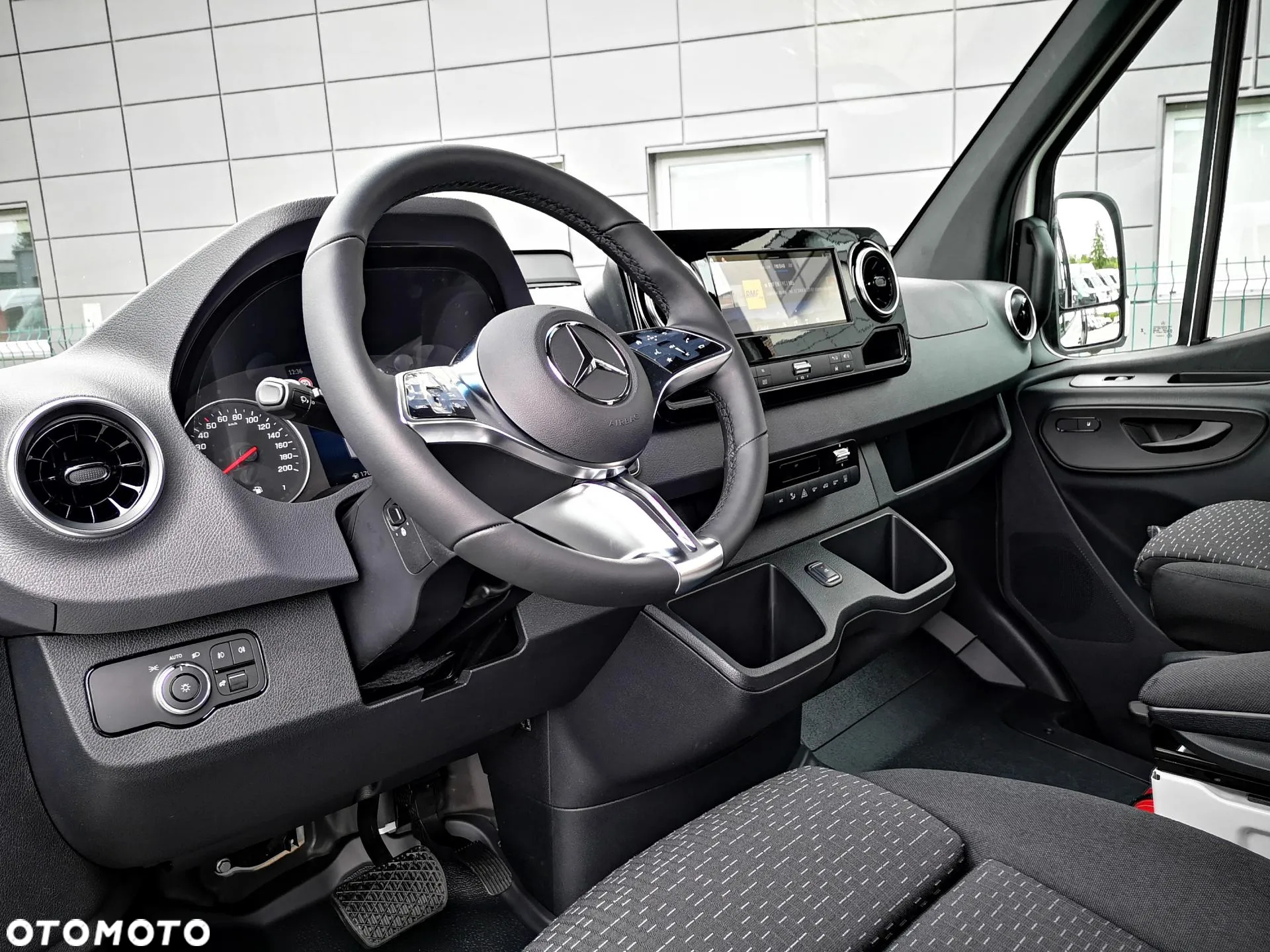 Mercedes-Benz Sprinter 317 CDI Long PRO 9G-Tronic 907.235 - 5