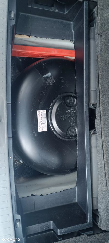 Toyota Prius+ 1.8 HSD Luna - 16
