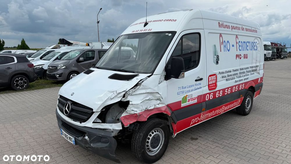 Mercedes-Benz Sprinter - 1