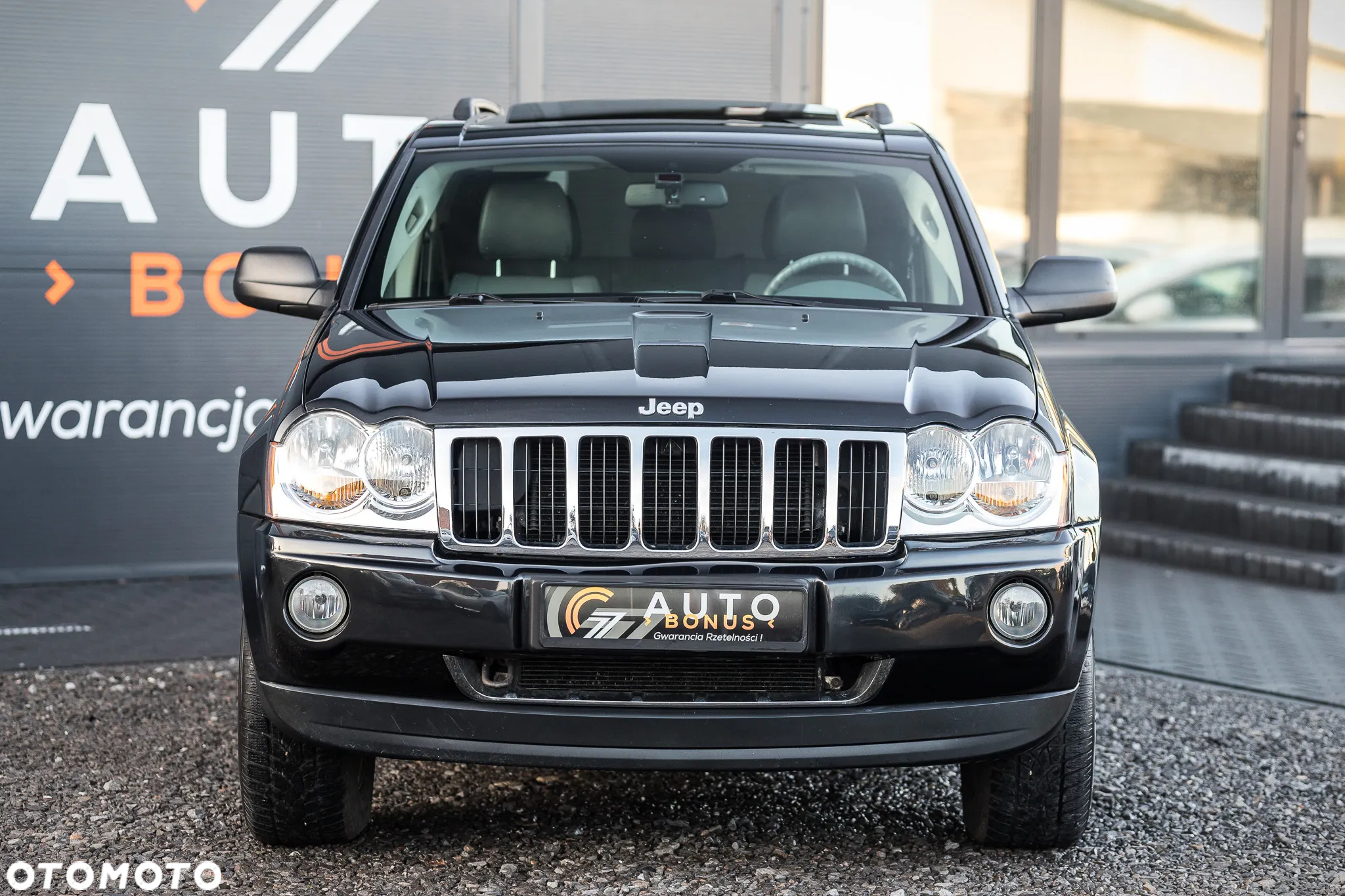 Jeep Grand Cherokee - 4
