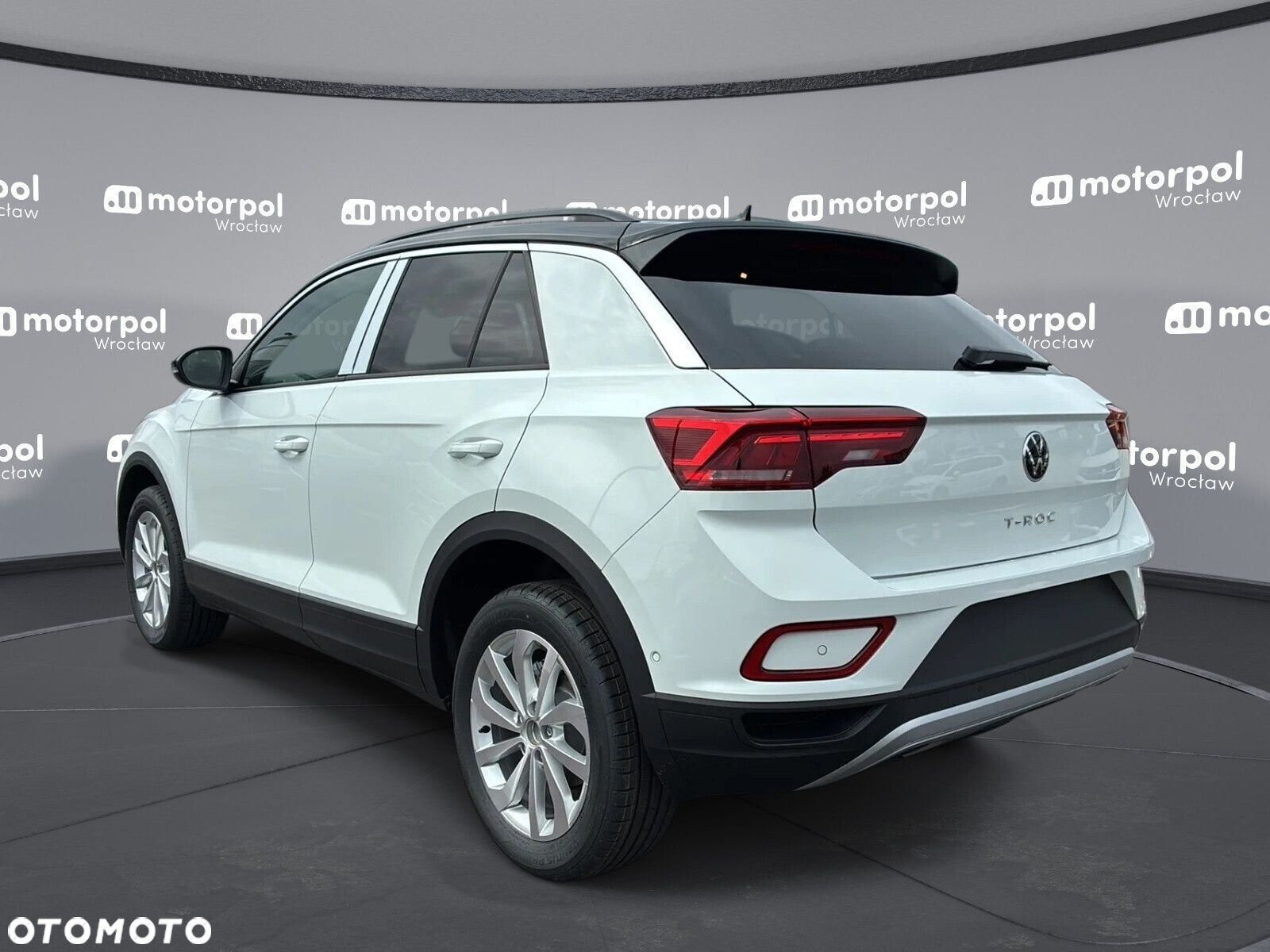 Volkswagen T-Roc - 8