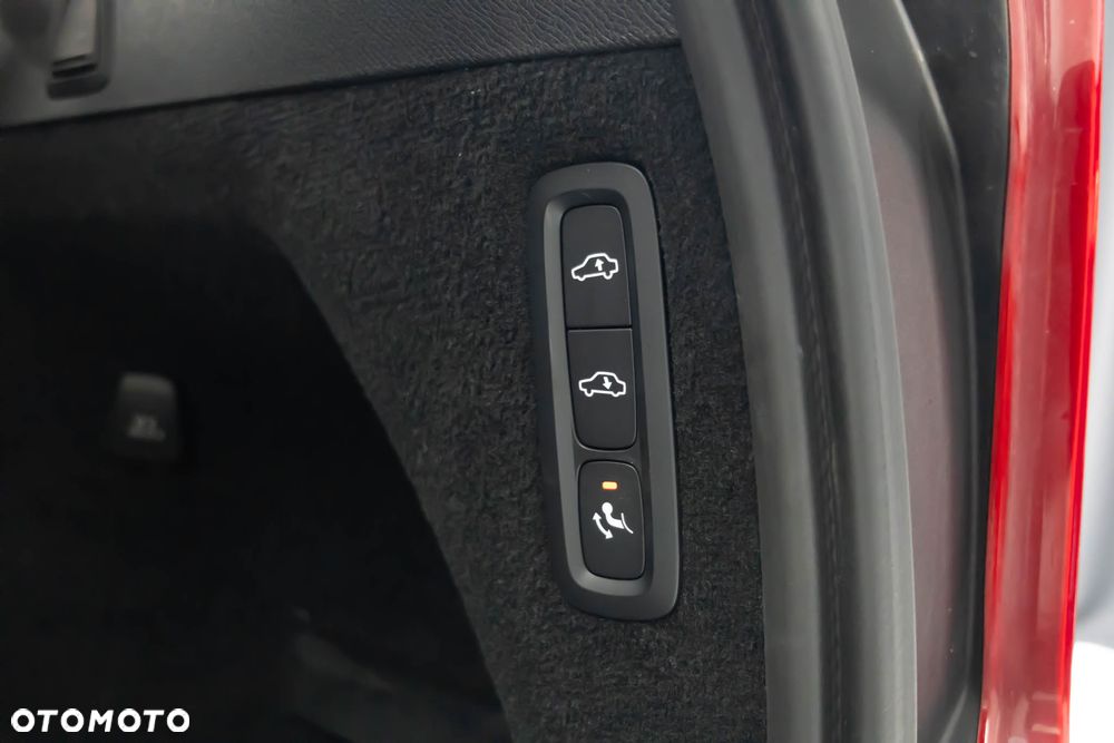 Volvo XC 90 T8 AWD Recharge Ultimate Dark - 39