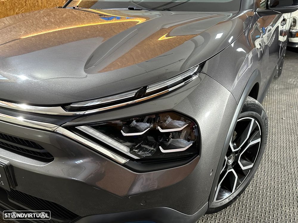 Citroën e-C4 50 kWh Shine - 18