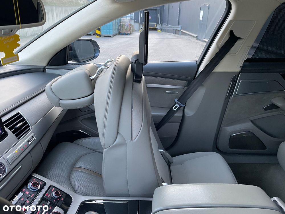 Audi A8 4.0 TFSI cylinder on demand quattro tiptronic Lang - 34