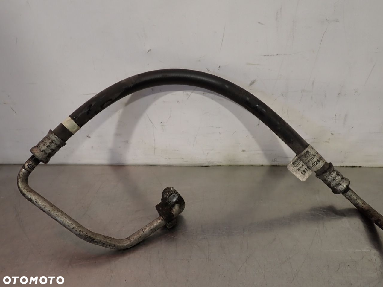 PRZEWÓD KLIMATYZACJI TOYOTA COROLLA E15 - 3