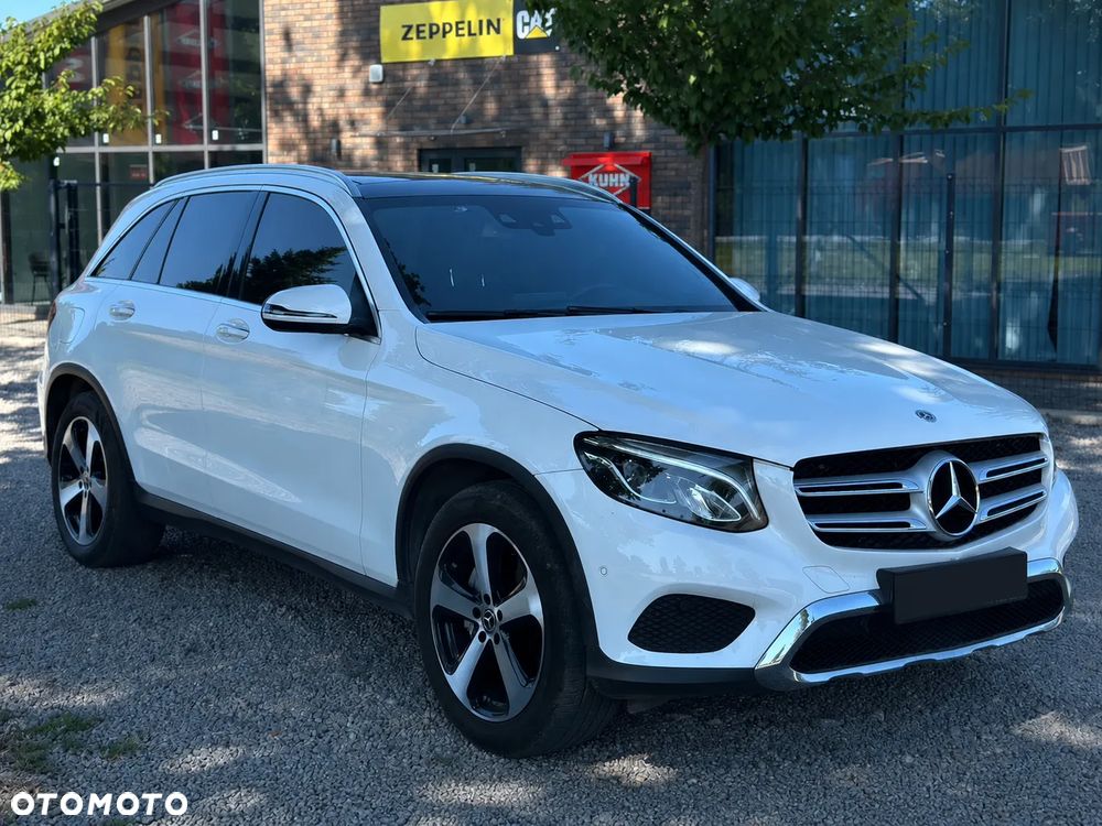 Mercedes-Benz GLC 300 4-Matic - 3