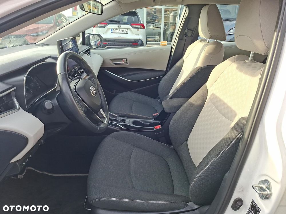 Toyota Corolla 1.8 Hybrid Comfort - 15