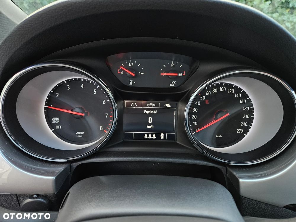 Opel Astra 1.2 T GS Line S&S - 31