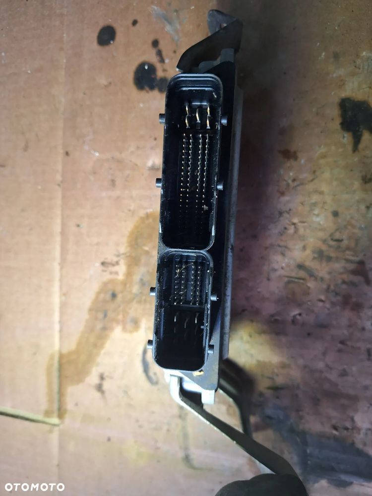 sterownik komputer silnika TOYOTA YARIS II 0261208841 89661-0D270 OE EUROPA   (6/17) - 3