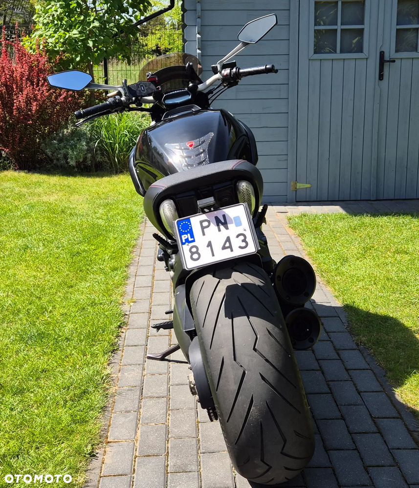 Ducati Diavel - 2