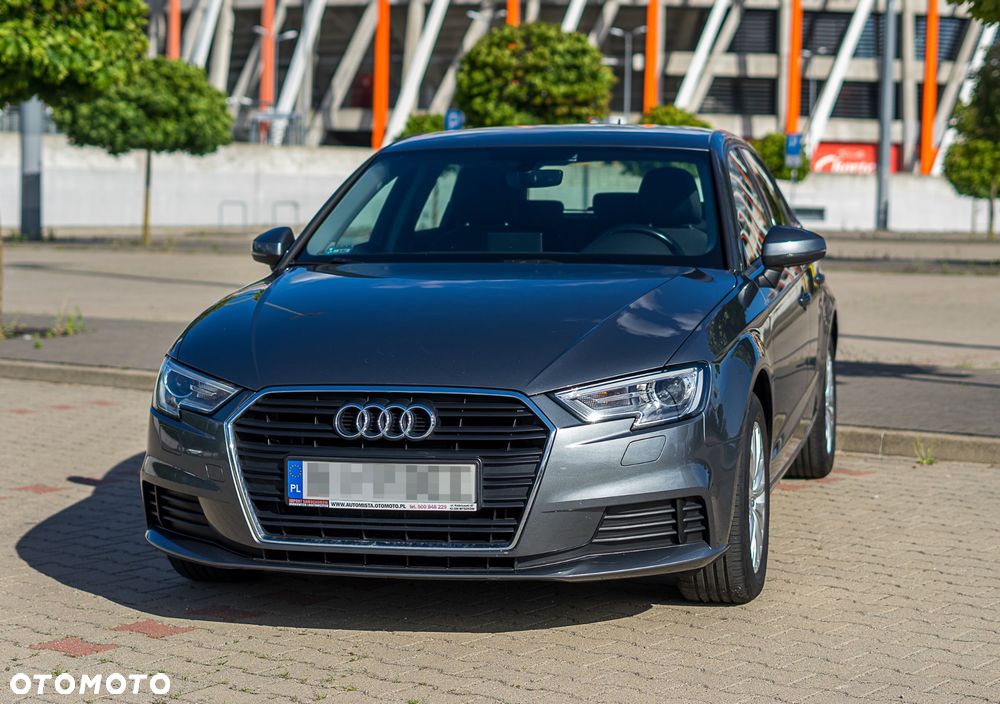 Audi A3 Sportback 1.6 TDI S tronic - 2