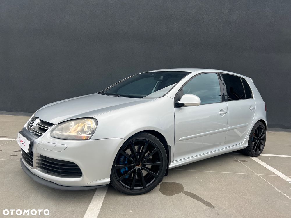 Volkswagen Golf V R32 DSG - 1