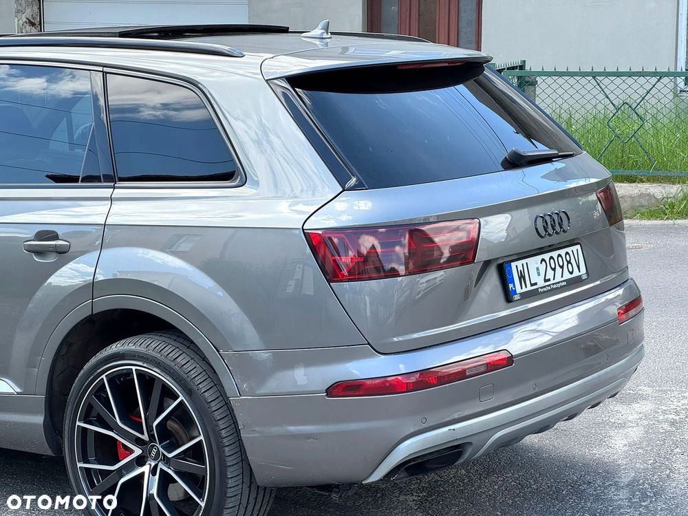 Audi Q7 - 30
