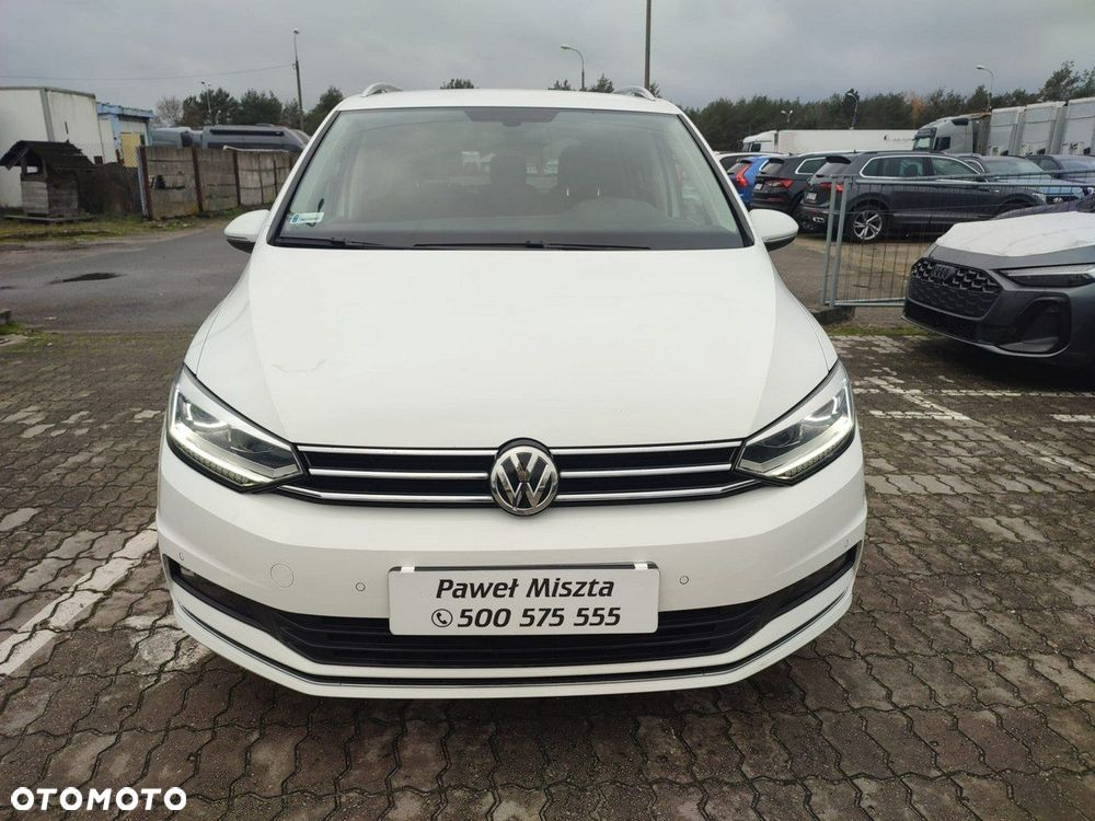 Volkswagen Touran - 22