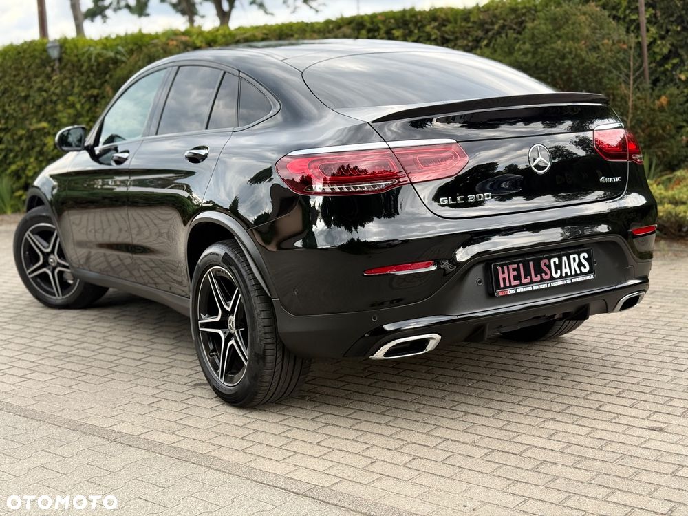 Mercedes-Benz GLC 300 4Matic 9G-TRONIC AMG Line Plus - 14