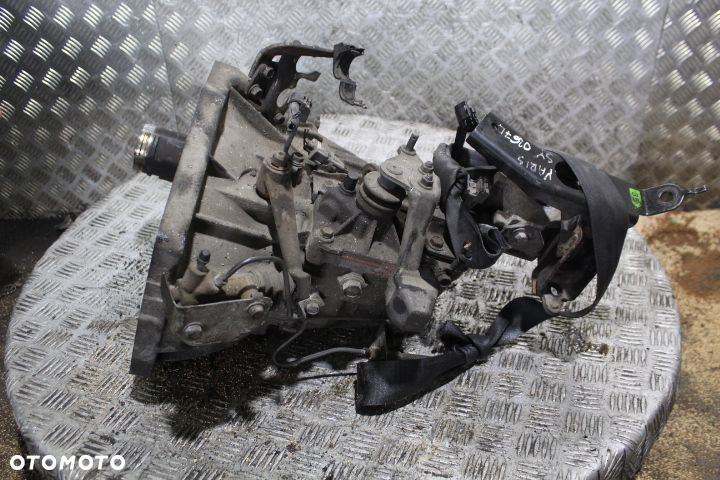 SKRZYNIA BIEGÓW TOYOTA YARIS II 1.0 - 3